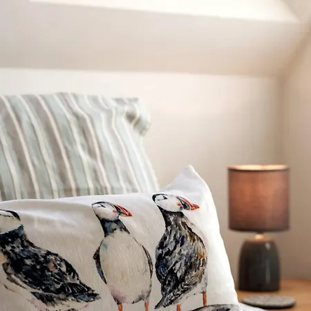 The Look Out Characterful 惠特比