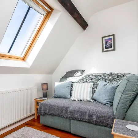 The Look Out Characterful Apartman