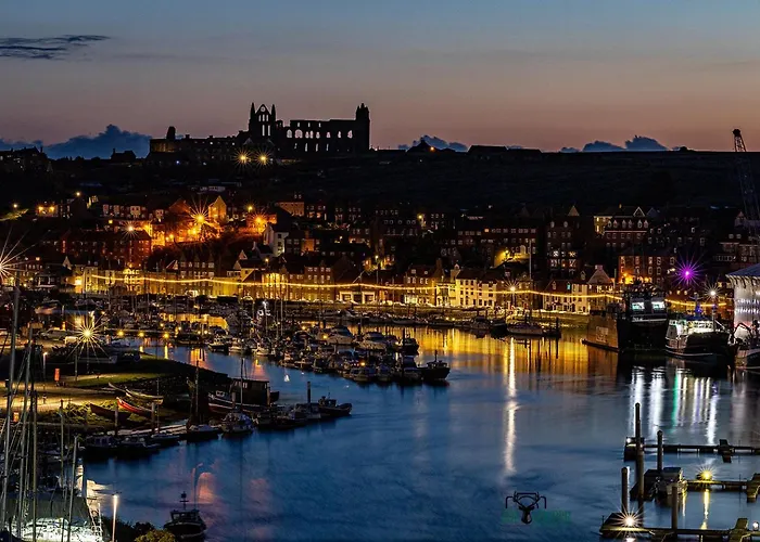 The Look Out Characterful Апартаменты Уитби